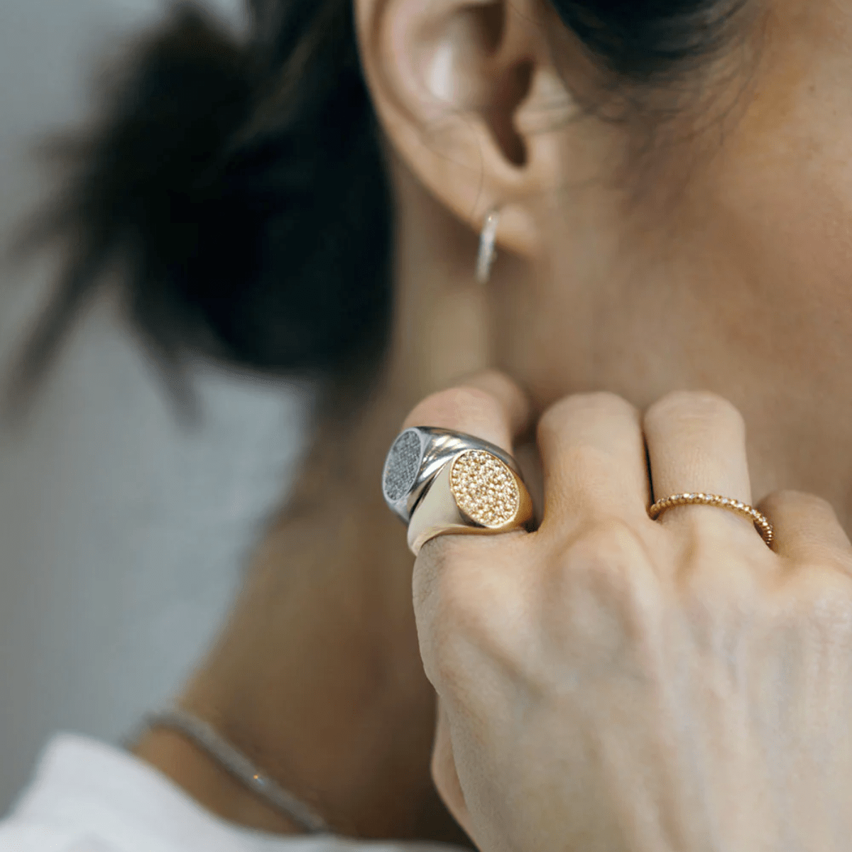 Womens diamond 2025 signet ring