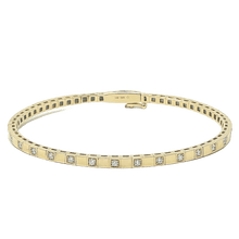 Load image into Gallery viewer, Gold Flex Bangle 2.6 mm