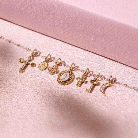 Moon Diamonds Pendant