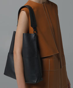 Slim M Tote in Black Grained Leather