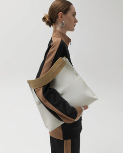 Slim M Tote in Jasmin Grained Leather