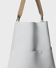 Load image into Gallery viewer, Slim M Tote in Jasmin Grained Leather